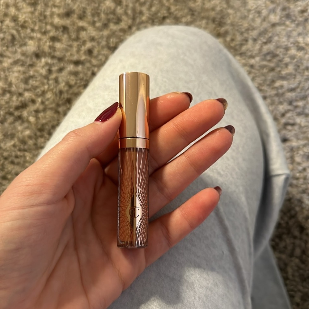 Charlotte Tilbury
Mini Glossy Pink Lip Gloss